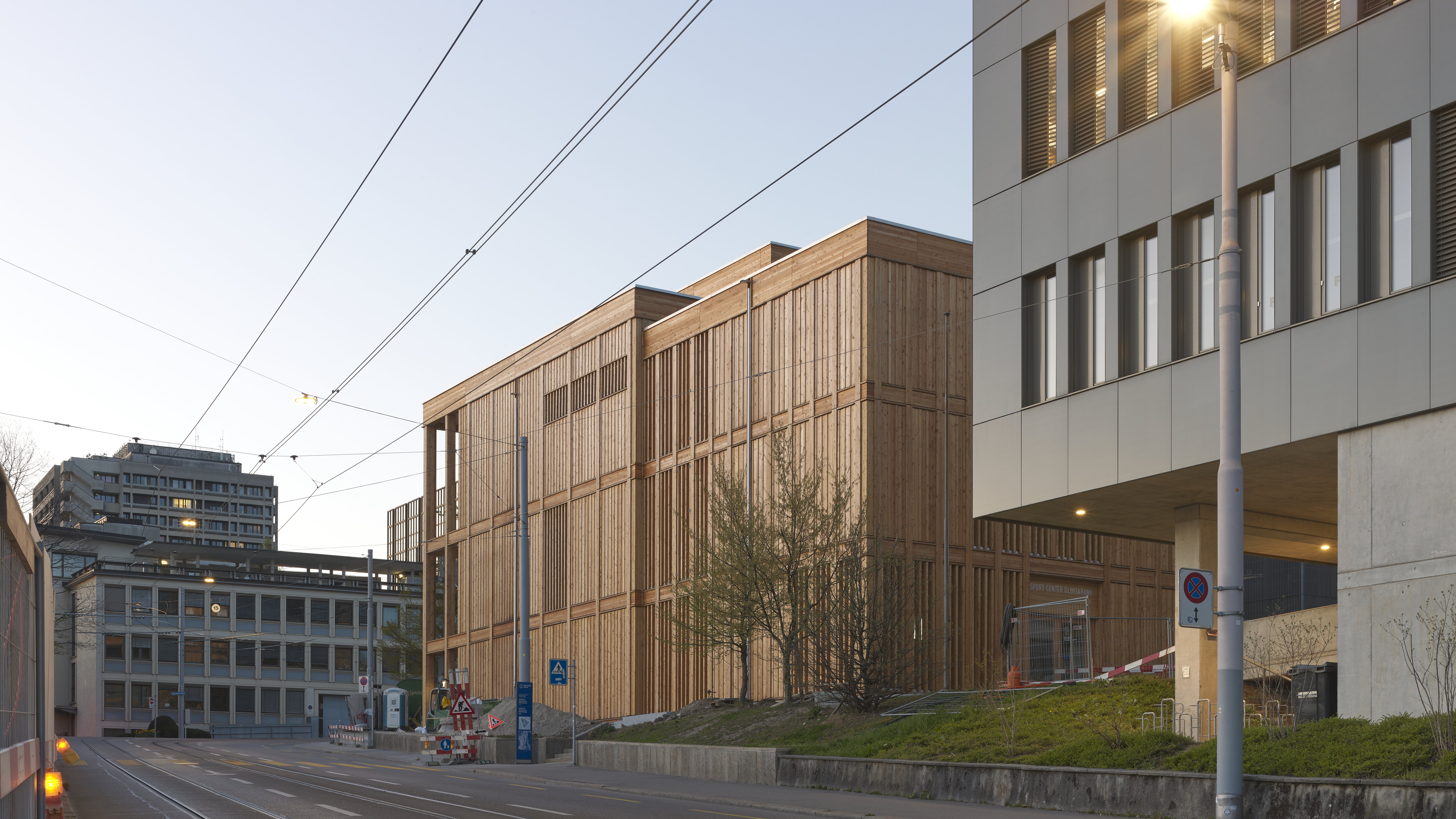 Hall sportif provisoire Gloriarank, Zürich, par Itten+Brechbühl AG