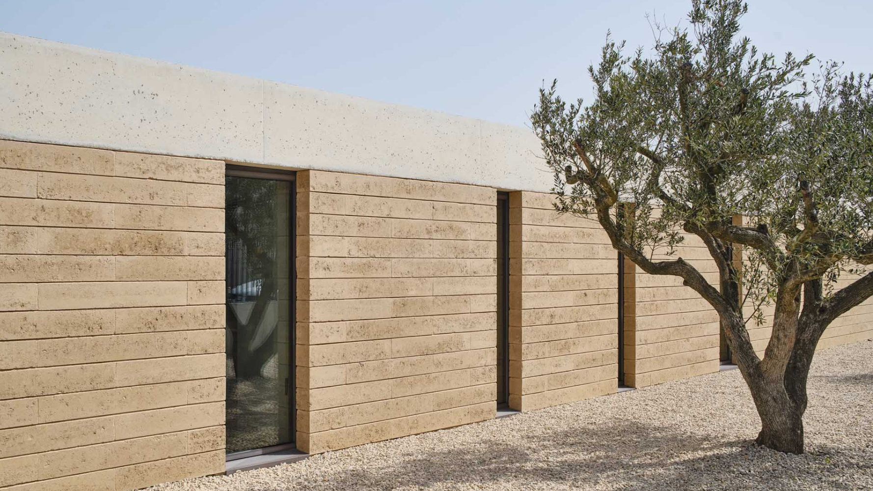 Fetdeterra, la terre crue hispanique